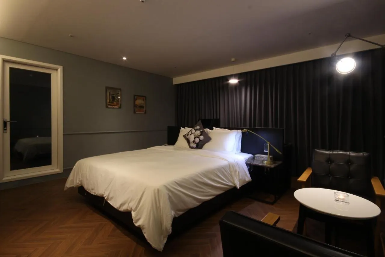 Ulsan Samsan Pandora Hotel 2*,