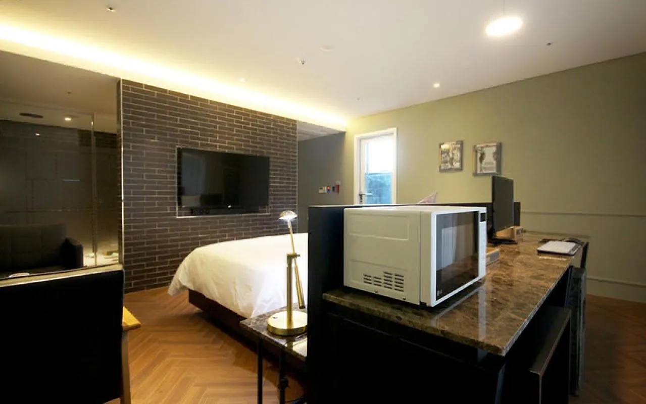 Ulsan Samsan Pandora Hotel 2*,